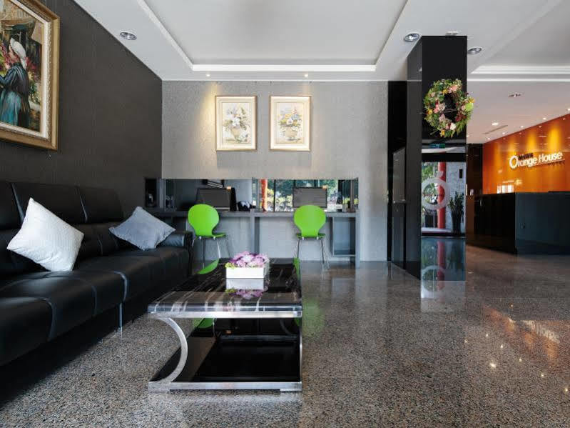 O House Hotel Kaohsiung Bagian luar foto